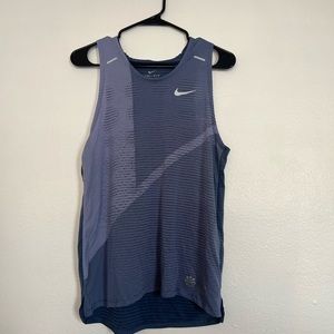 Never worn Nike tank